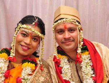 Aditi Tamhankar & Nikhil Gokhale Aditi Tamhankar & Nikhil Gokhale